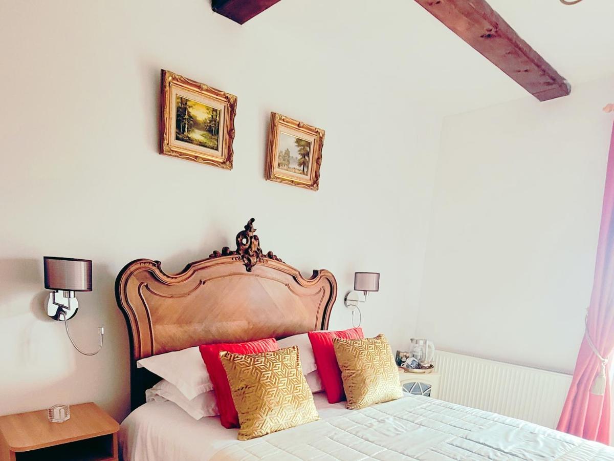Carpathia Magic -Adults Only Villa Peştera Eksteriør billede