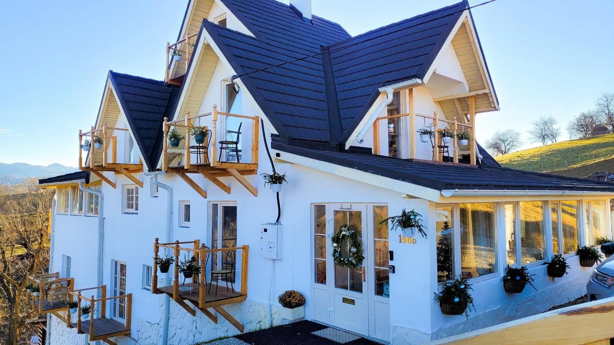 Carpathia Magic -Adults Only Villa Peştera Eksteriør billede
